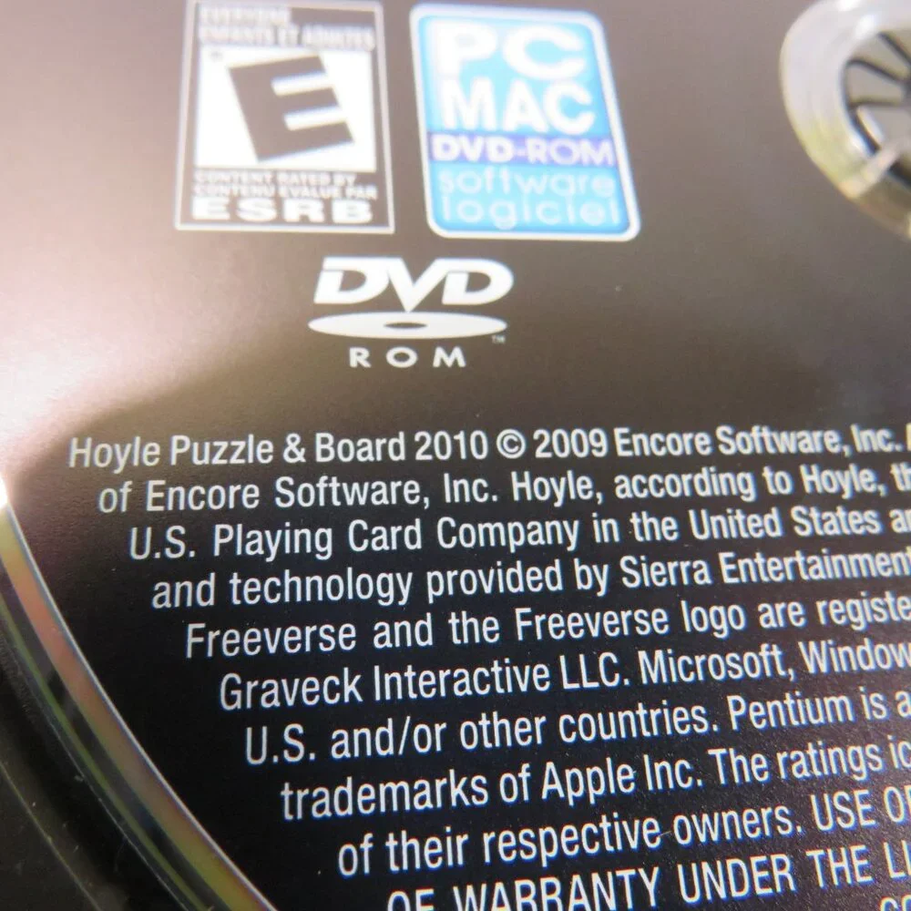Hoyle Puzzle & Board Games Computer Game OUT OF DATE SOFTWARE